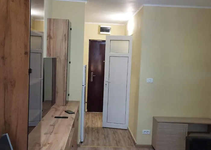 Gabriel In Sofia Rezidence *